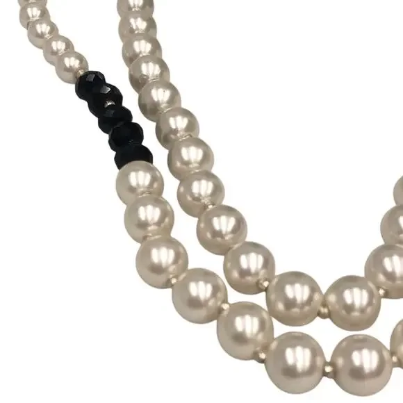 Vintage Black White Faux Pearl Long Necklace Effortless Chic Style Retro Vibe - Picture 5 of 16